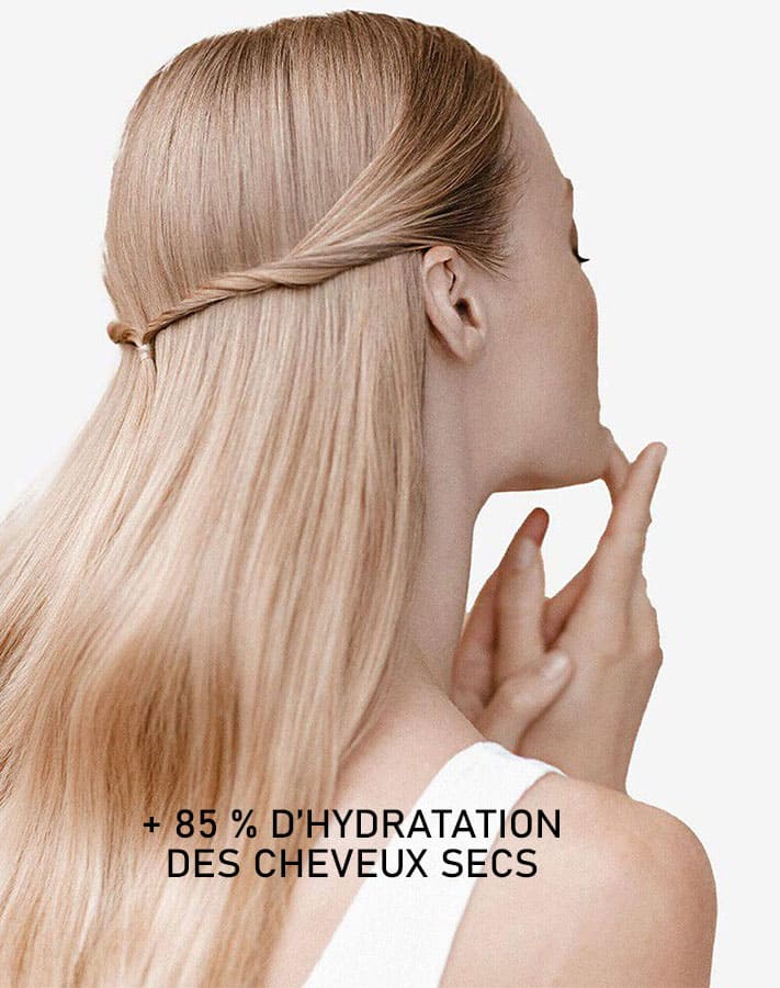 Nutrition et hydratation des cheveux secs