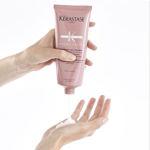 Soin Fondant Cica Chroma KERASTASE | CHROMA ABSOLU FONDANT CICA CHROMA KERASTASE | APRÈS-SHAMPOOING CHEVEUX COLORÉS